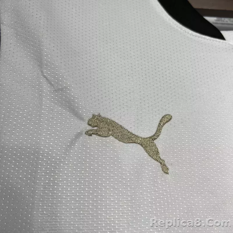 24-25 Valencia  Home Football Jersey - detail