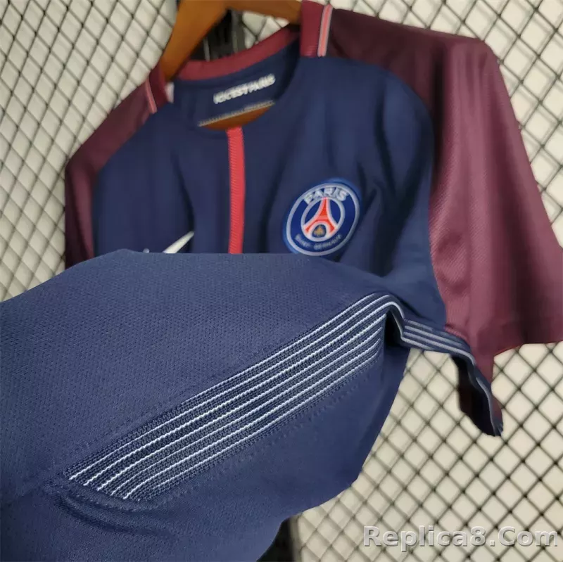 17-18 Paris Saint-Germain Home Jersey - detail
