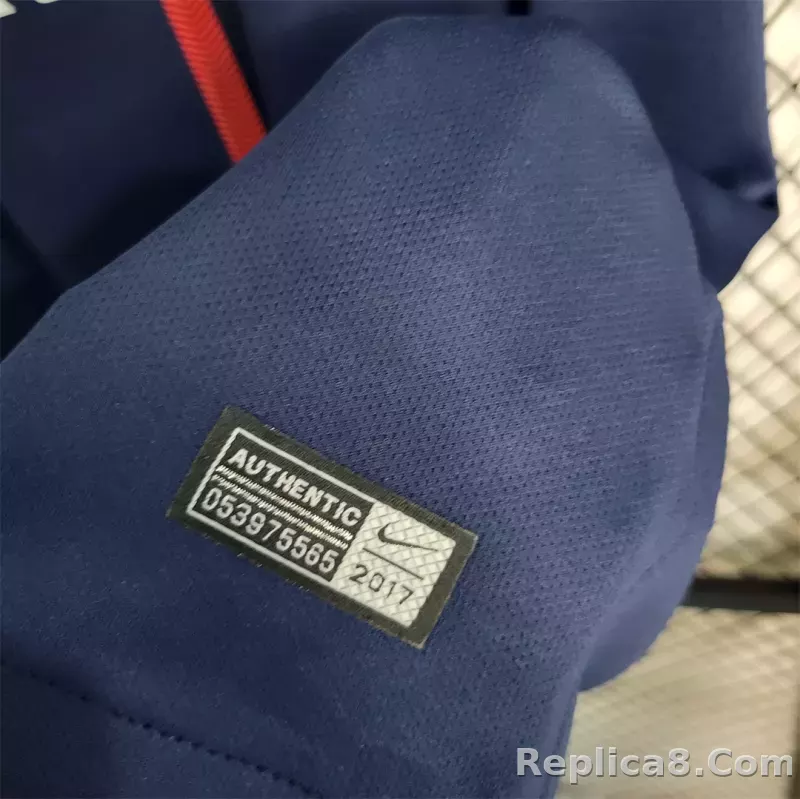 17-18 Paris Saint-Germain Home Jersey - detail