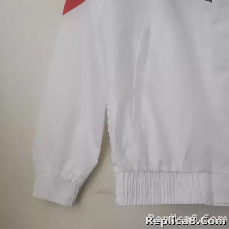 2022/2023 PSG Windbreaker White - detail