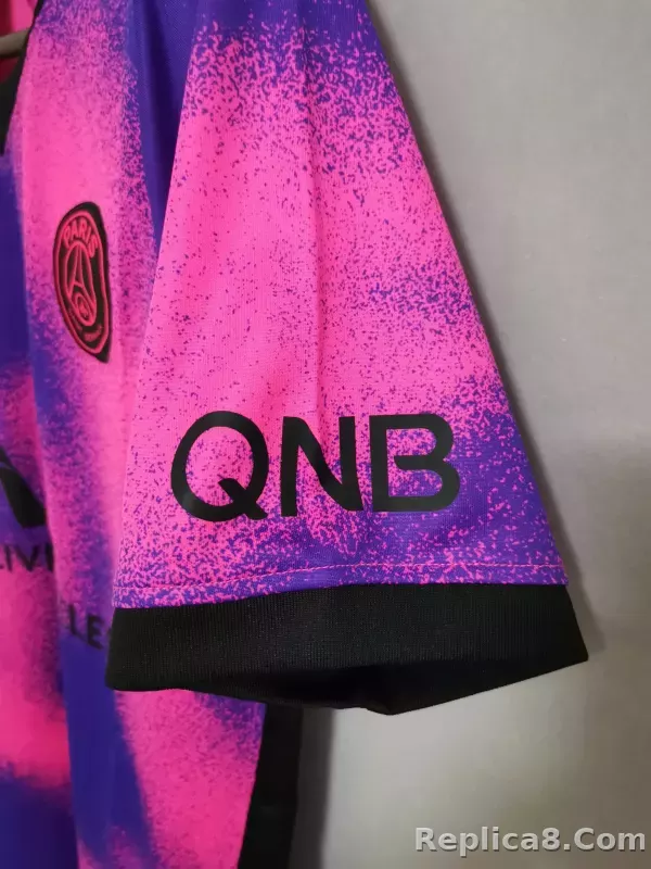 20-21 Paris Saint-Germain Fourth Away Fan Version - detail