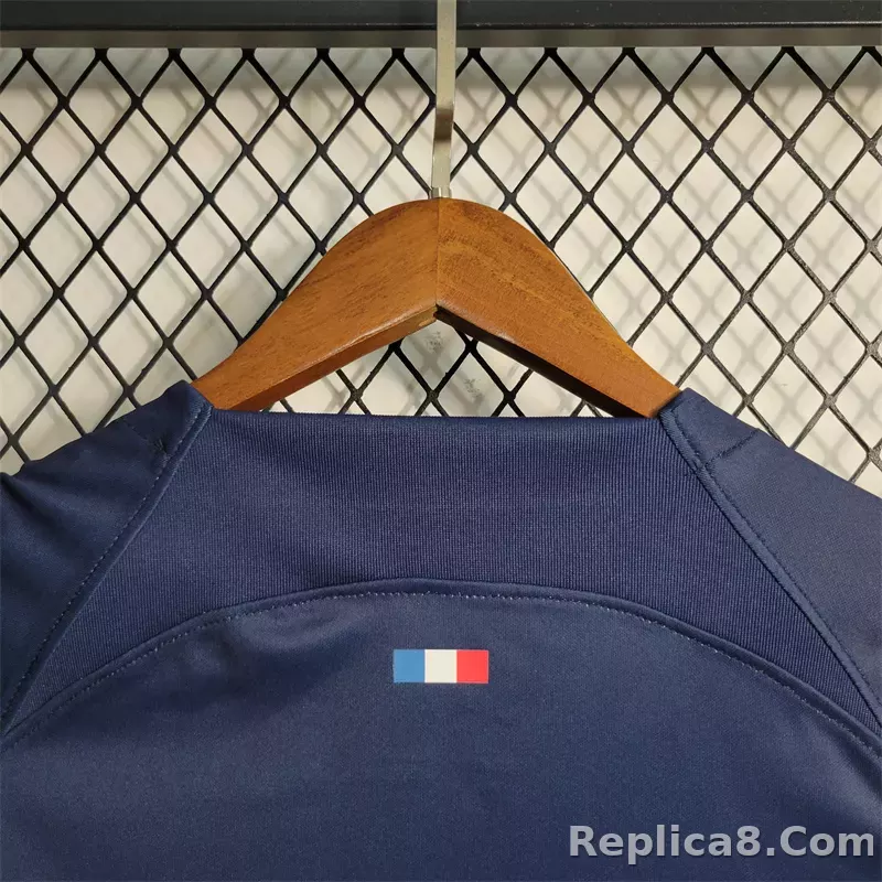 23-24 Paris Saint-Germain Home Fan Version - detail