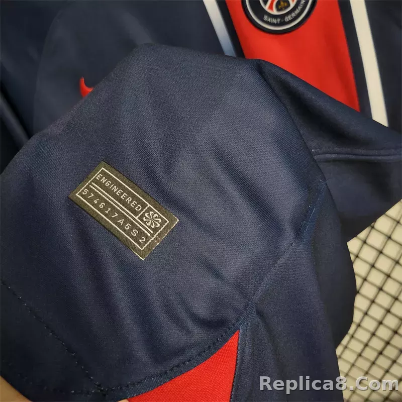 23-24 Paris Saint-Germain Home Fan Version - detail