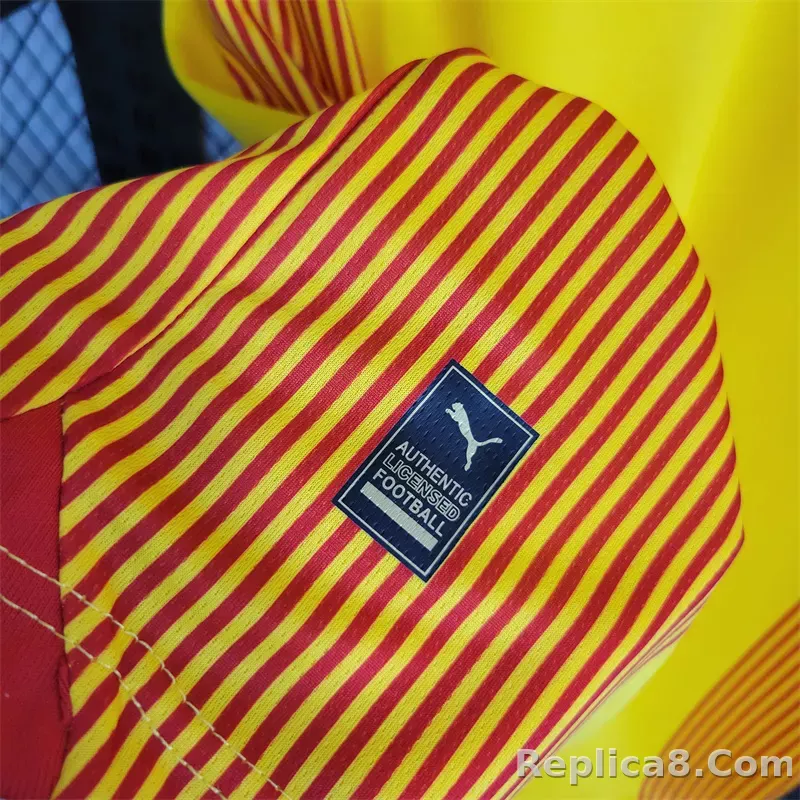23-24 RC Lens Home Jerseys Fan Version - detail