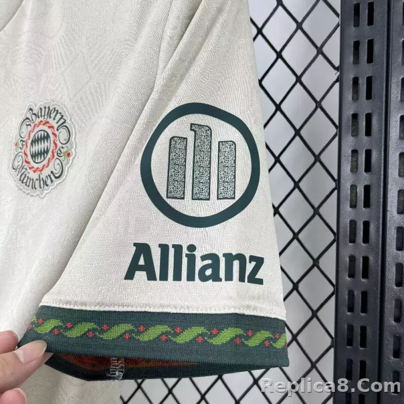 25-26 Bayern Munich Special Soccer Jersey - detail
