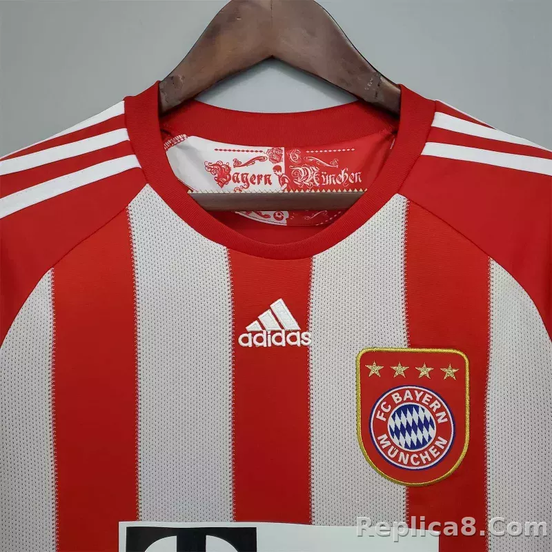 2010-11 Bayern Munich Home Retro Jersey - detail