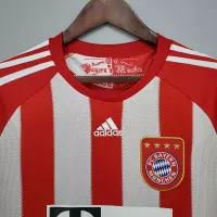 2010-11 Bayern Munich Home Retro Jersey - view 4