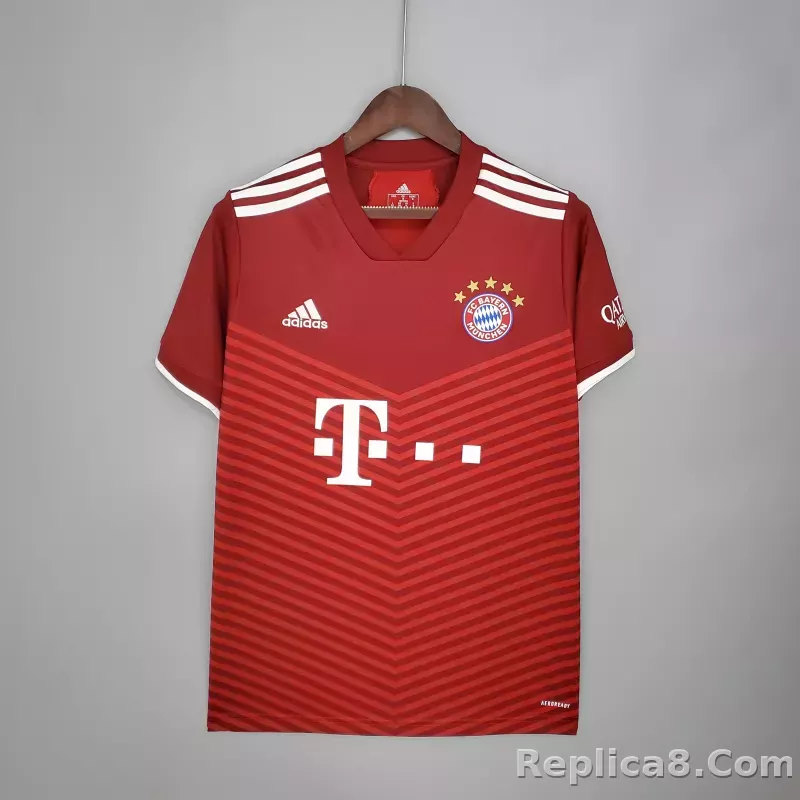 Bayern München 2021-22 Bayern Munich Home Retro Jersey vs The Original: A Detailed Comparison