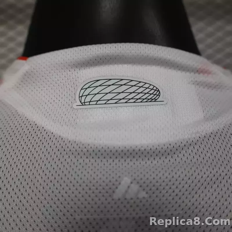 25-26 Bayern Munich Away Jersey Player Version Long Sleeve - detail
