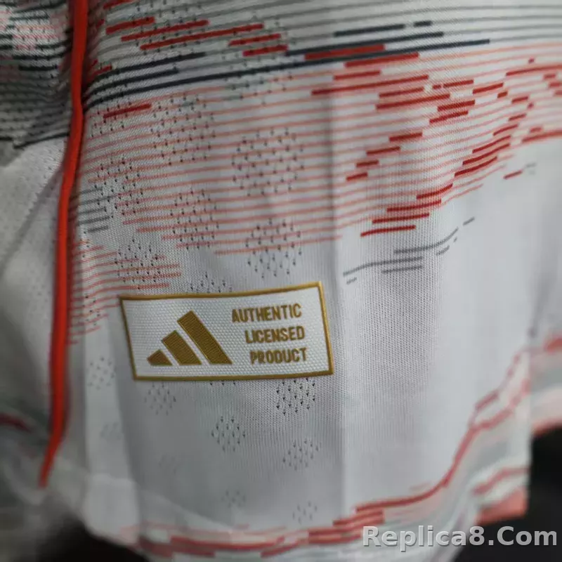 25-26 Bayern Munich Away Jersey Player Version Long Sleeve - detail