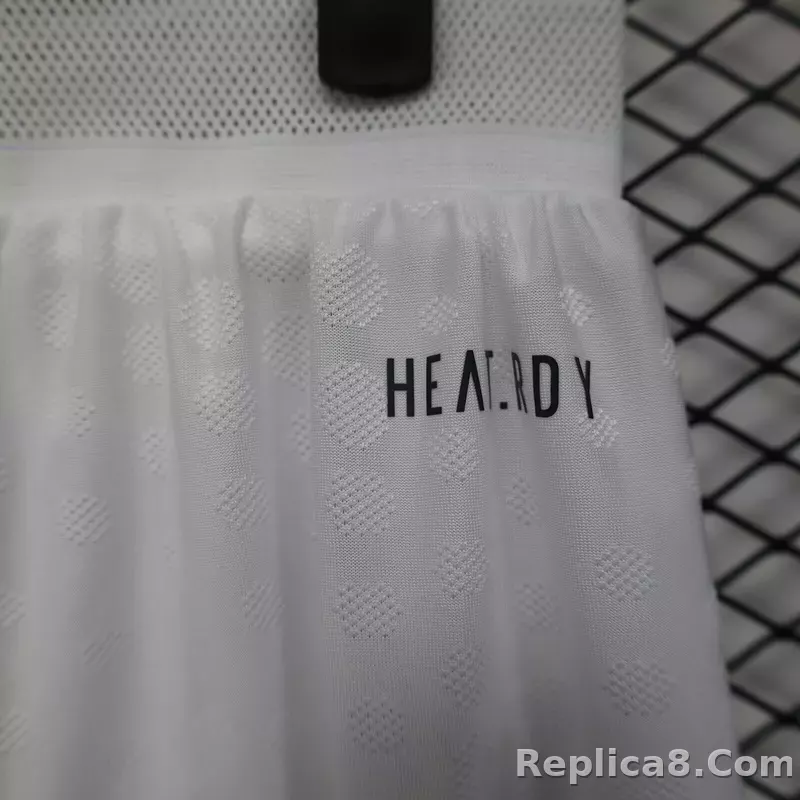 25-26 Bayern Munich Away Soccer Shorts - detail