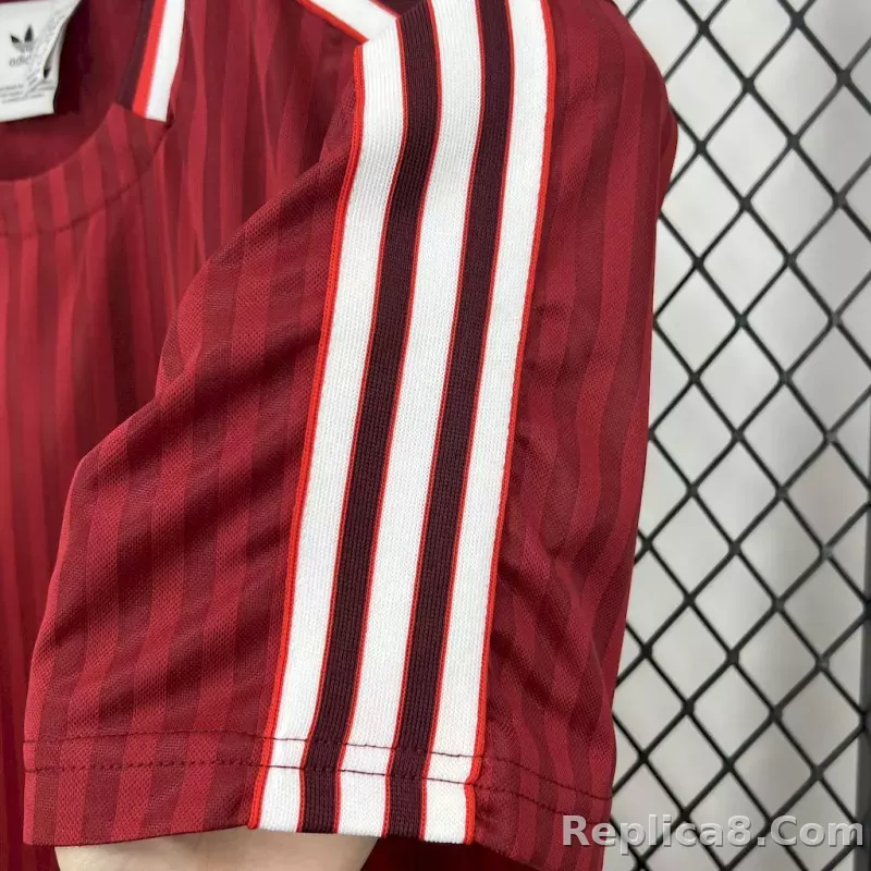 25-26 Bayern Special Edition Soccer Jersey - detail