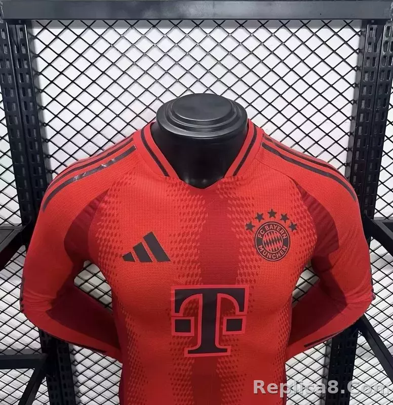 24-25 Bayern Munich Home Player Version Long Sleeve - detail