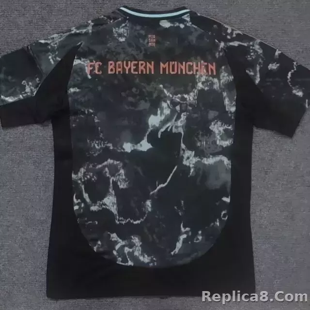 24-25 Bayern Munich Away Soccer Jersey - detail