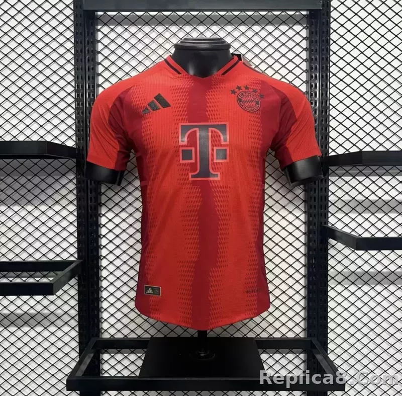 24-25 Bayern Munich Home Player Version