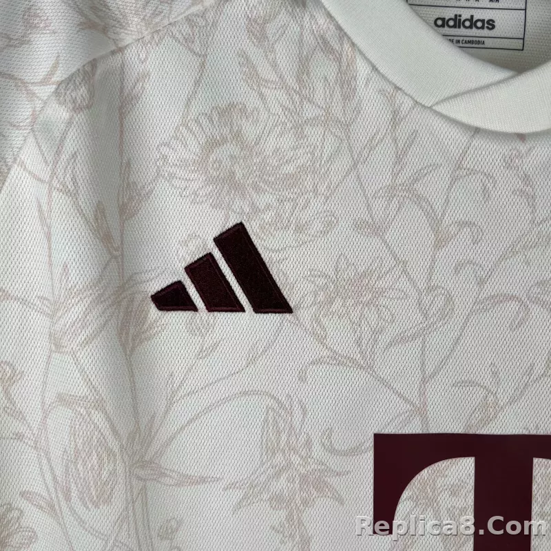 23-24 Bayern Munich Third Away Fan Version - detail