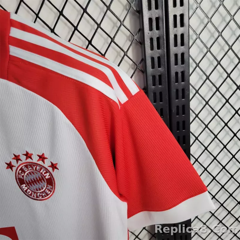 23-24 Bayern Munich Home Fan Version - detail