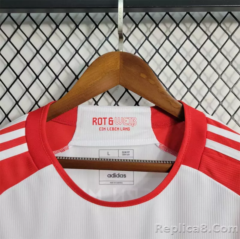 23-24 Bayern Munich Home Fan Version - detail