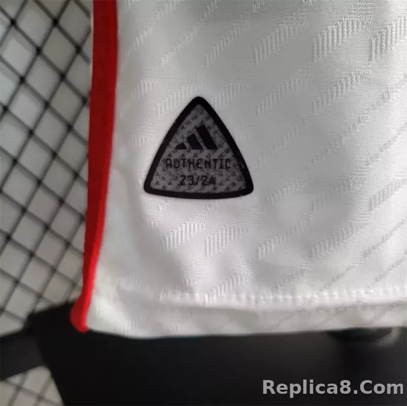23-24 Bayern Munich Home Player Version - detail