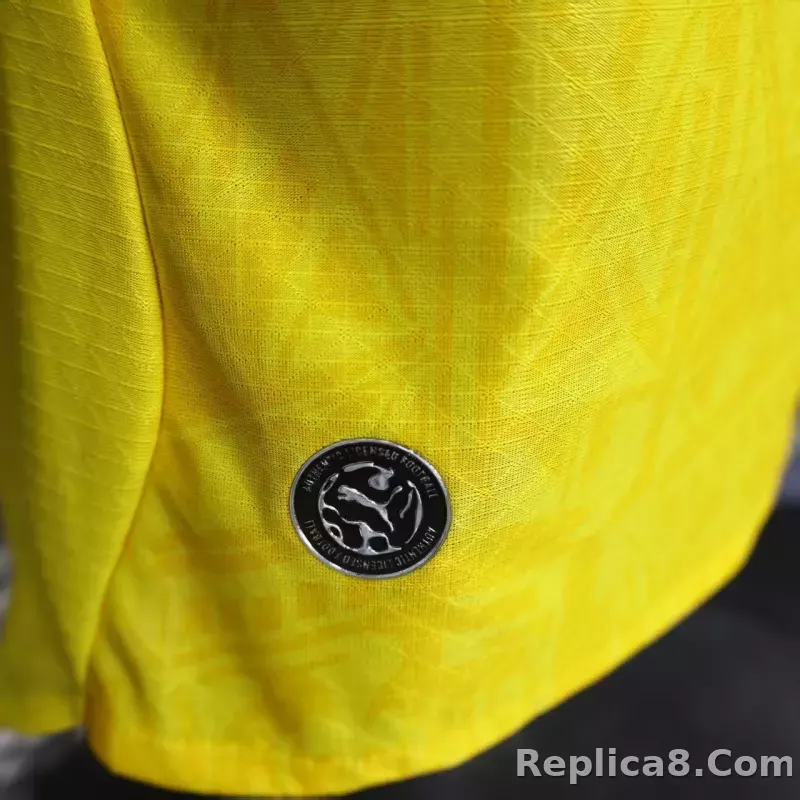 26-27 Borussia Dortmund Home Soccer Jersey Player Version - detail