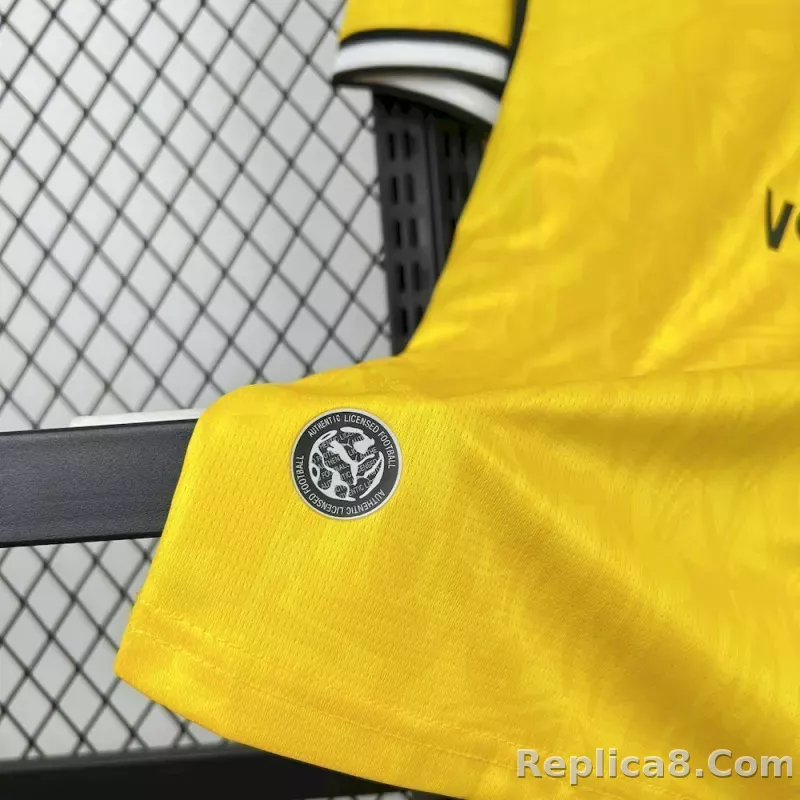 26-27 Borussia Dortmund Home Soccer Jersey - detail