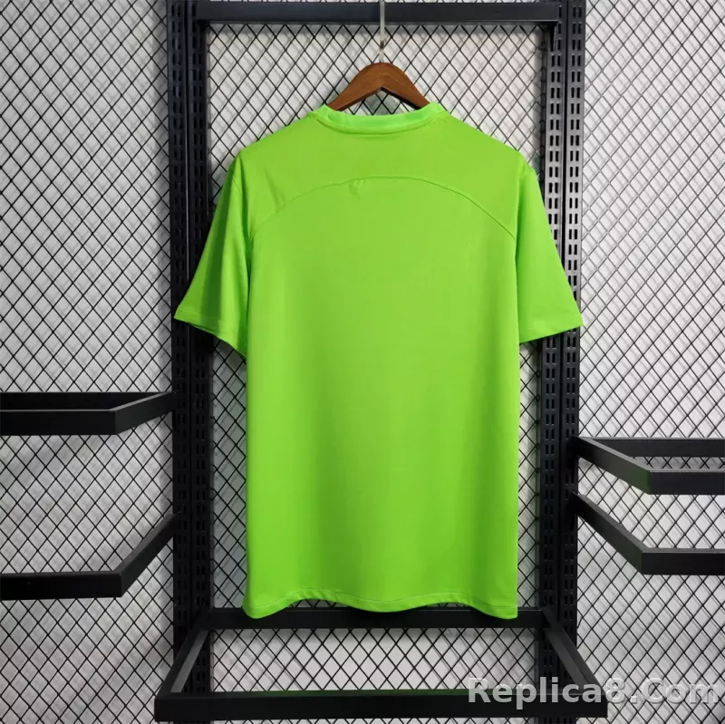 23-24 Wolfsburg Home Fan Version - detail