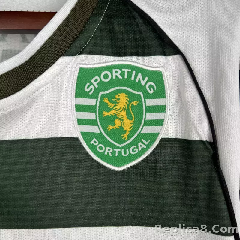 2001/03 Sporting CP  Home Retro Jersey Long Sleeve - detail