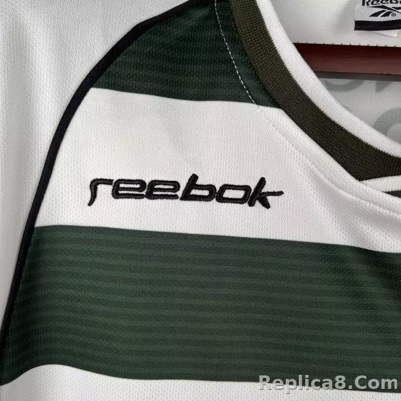 2001/03 Sporting CP  Home Retro Jersey Long Sleeve - detail