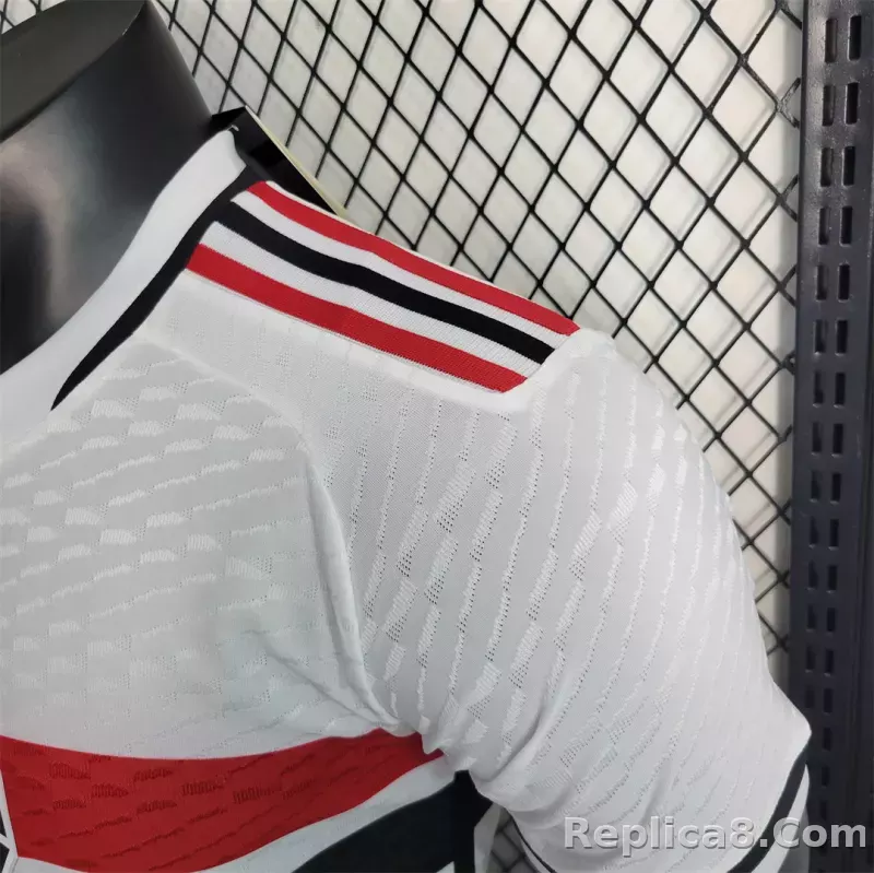 23-24 Sao Paulo FC Home Soccer Jersey Player Edition - detail