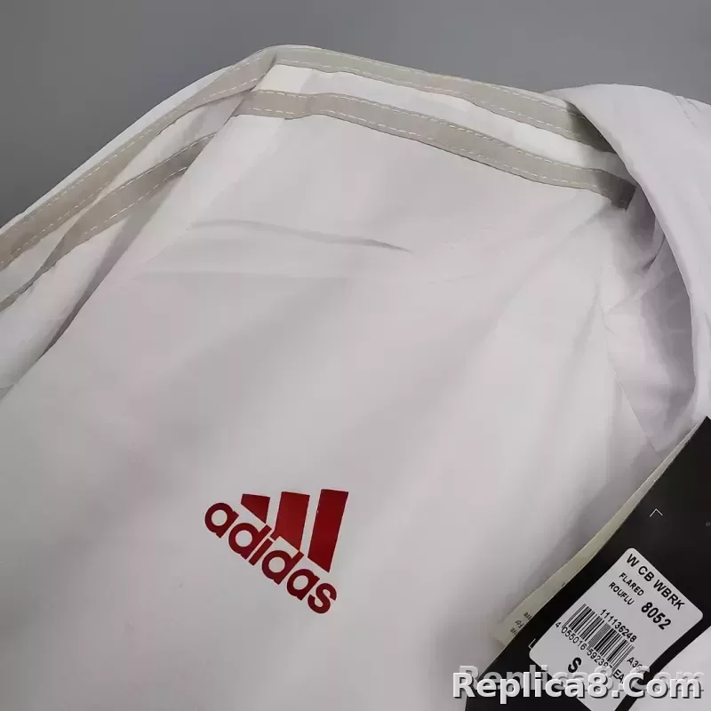 2021 Windbreaker Ajax Black & White - detail