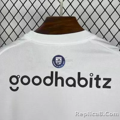 25-26 PSV Eindhoven Home Soccer Jersey - detail