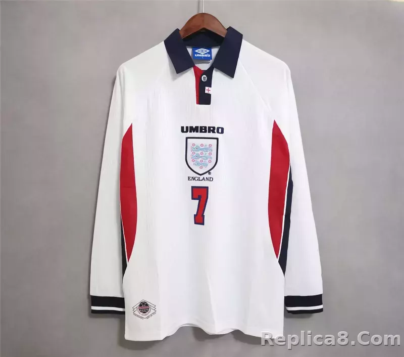 1998 England World Cup Home Retro Jersey Long Sleeve - detail