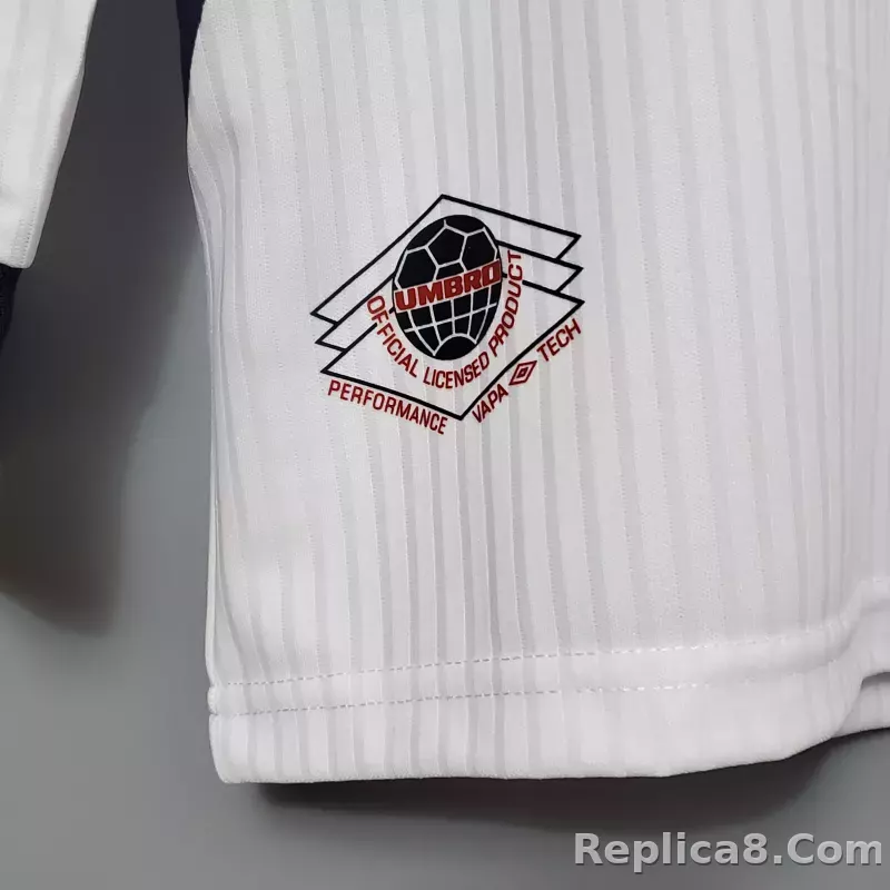 1998 England World Cup Home Retro Jersey Long Sleeve - detail