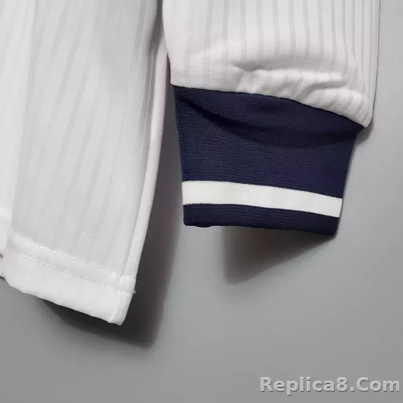 1998 England World Cup Home Retro Jersey Long Sleeve - detail