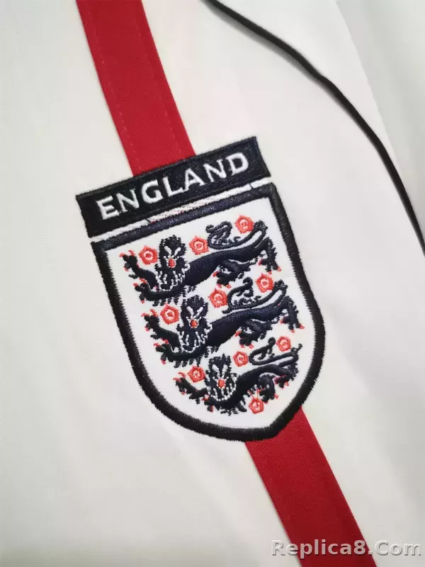 2002 England World Cup Home Retro Jersey - detail