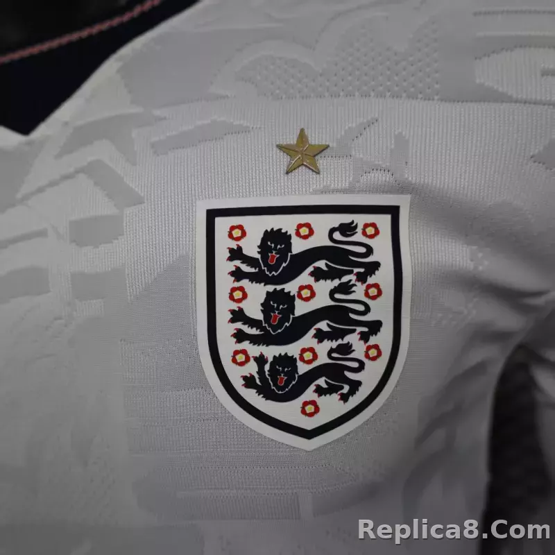 25-26 England Home Soccer Jersey Player Version Long Sleeve - detail