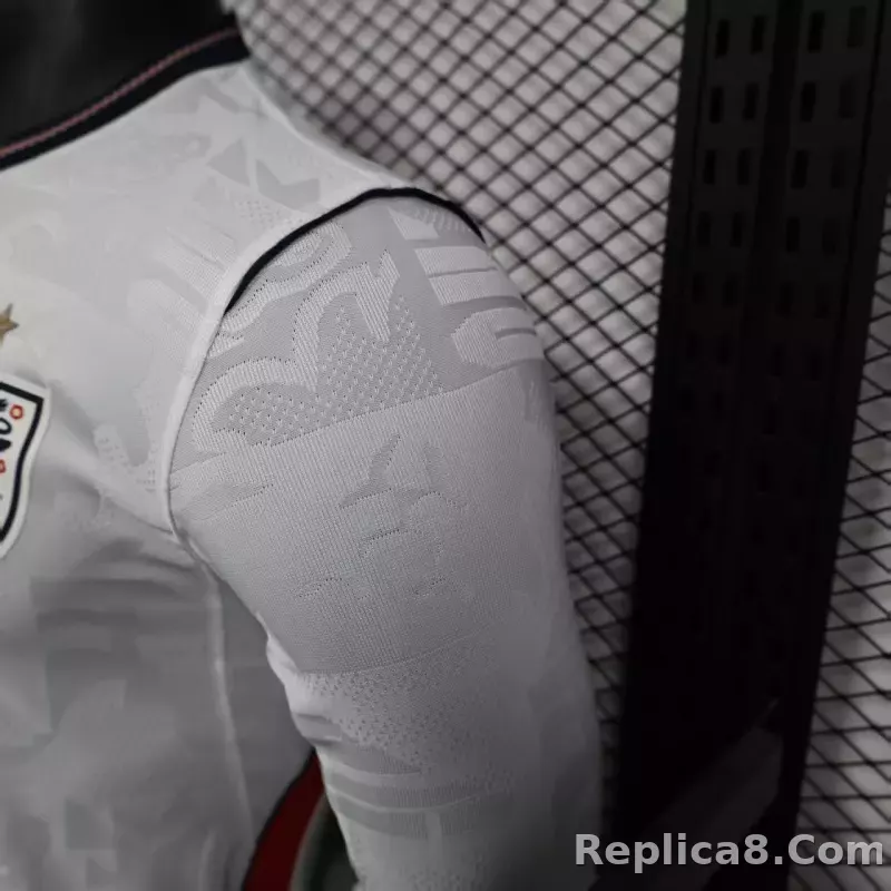 25-26 England Home Soccer Jersey Player Version Long Sleeve - detail