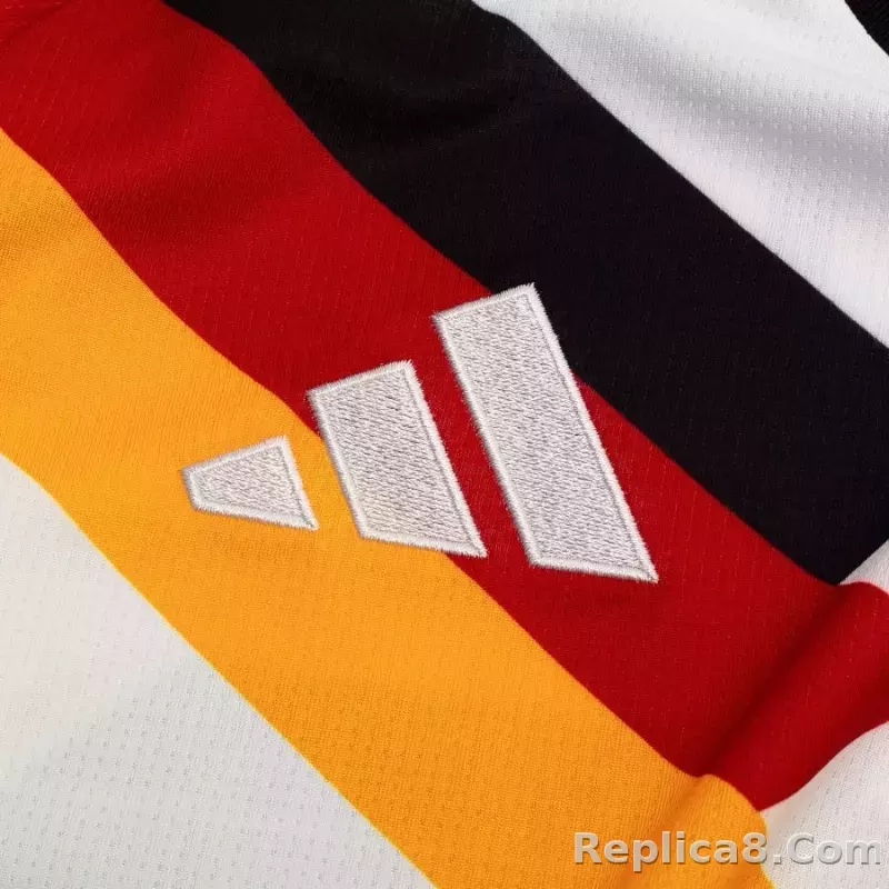 Germany Home Shirt World Cup 2026 MUSIALA 10 - detail