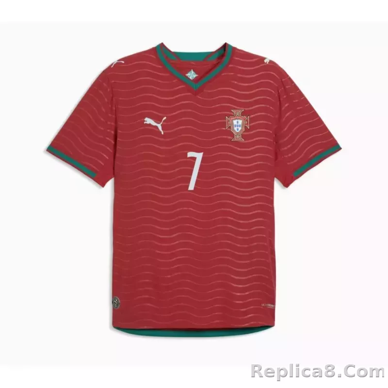Portugal Home Shirt World Cup 2026 Authentic RONALDO 7 - detail