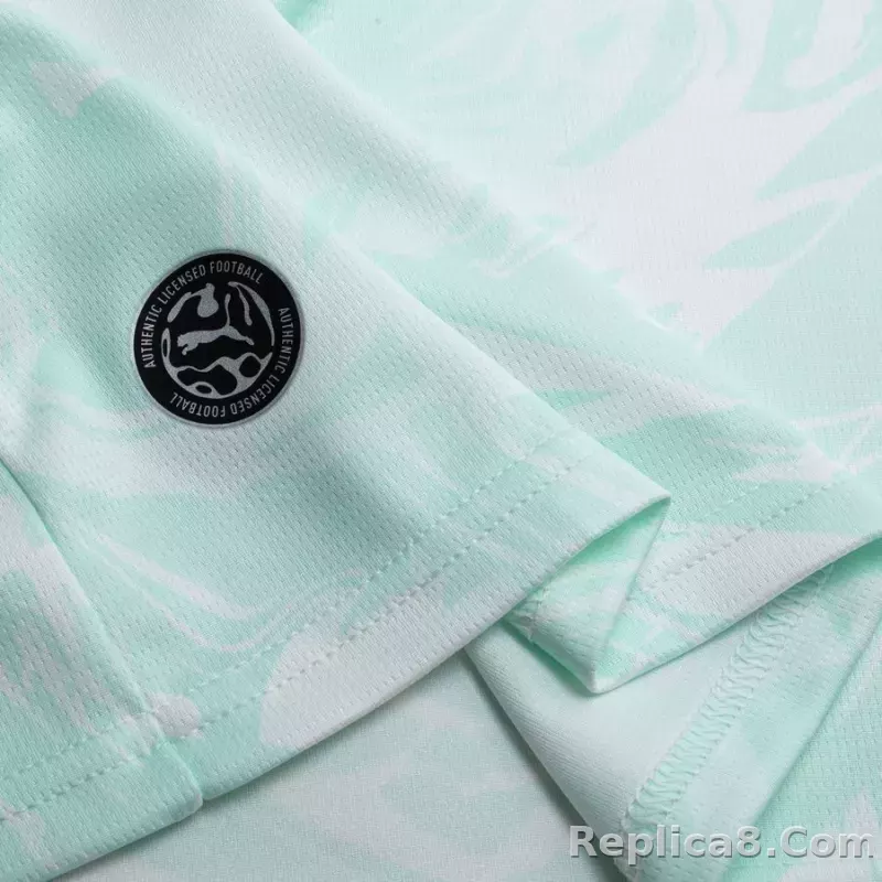 Portugal Away Shirt World Cup 2026 B. FERNANDES 8 - detail