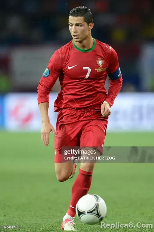 2012 Portugal  Euro Cup Home Retro Jersey Player Edtion Long Sleeve - detail