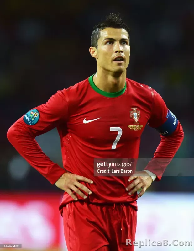 2012 Portugal  Euro Cup Home Retro Jersey Player Edtion Long Sleeve - detail