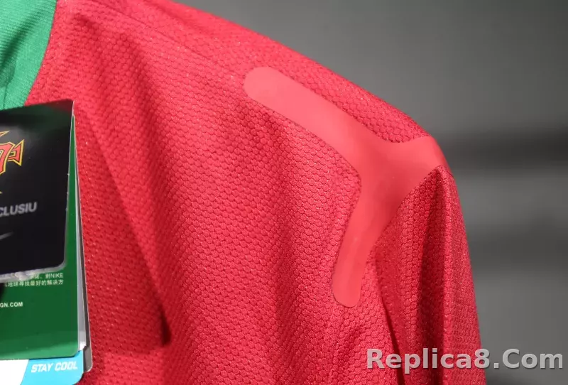 2012 Portugal  Euro Cup Home Retro Jersey Player Edtion Long Sleeve - detail