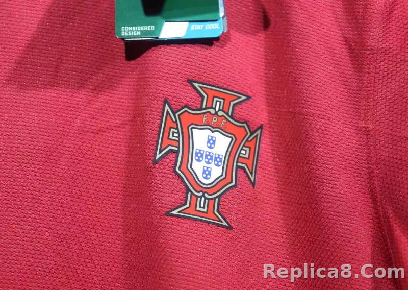 2012 Portugal  Euro Cup Home Retro Jersey Player Edtion Long Sleeve - detail