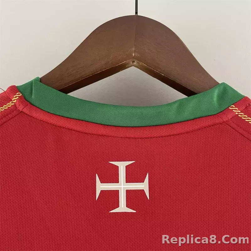 2006 Portugal  World Cup Home Retro Jersey - detail