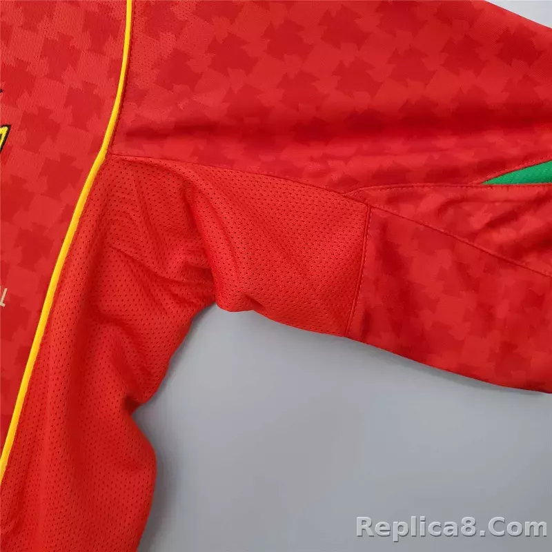 2004 Portugal C.Ronaldo #17 Euro Cup Home Retro Jersey - detail