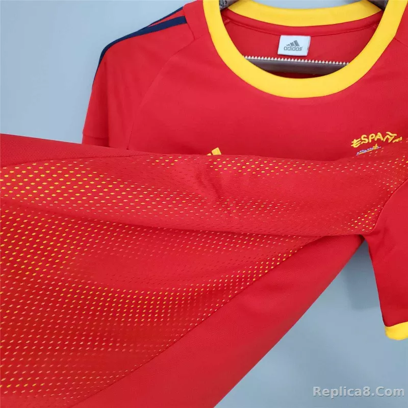2002 Spain Home World Cup Retro Jersey - detail