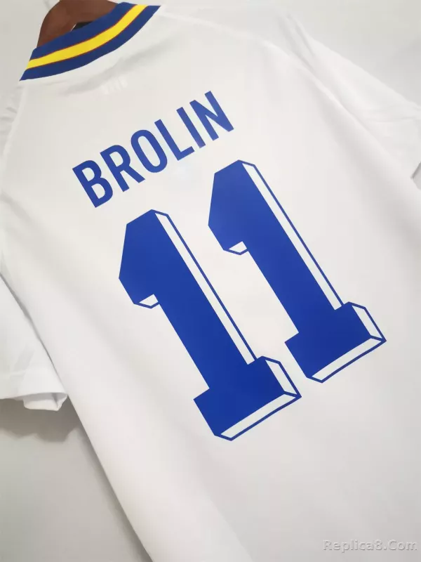 1994 Sweden World Cup Away Soccer Retro Jersey - detail