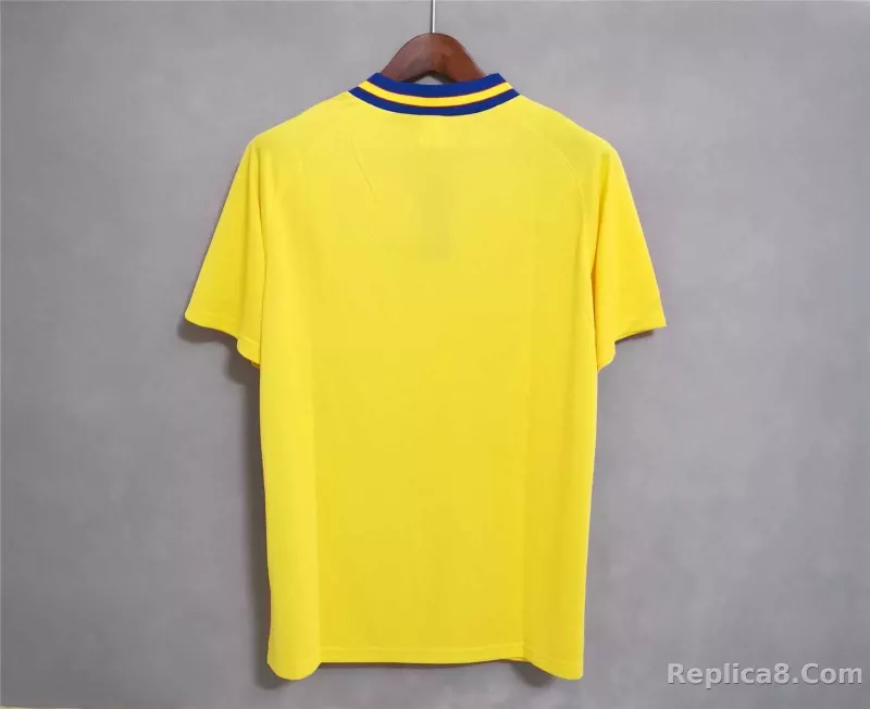 1994 Sweden World Cup Home Soccer Retro Jersey - detail