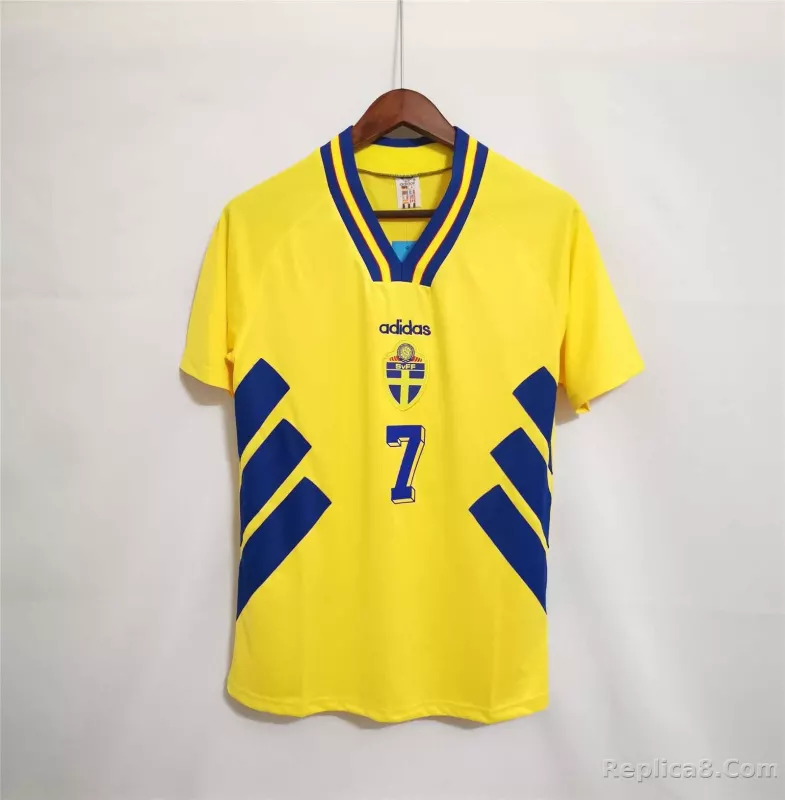 1994 Sweden World Cup Home Soccer Retro Jersey - detail